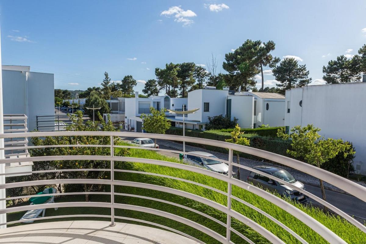 3 Bedroom Villa With Private Pool In Palmela Esterno foto