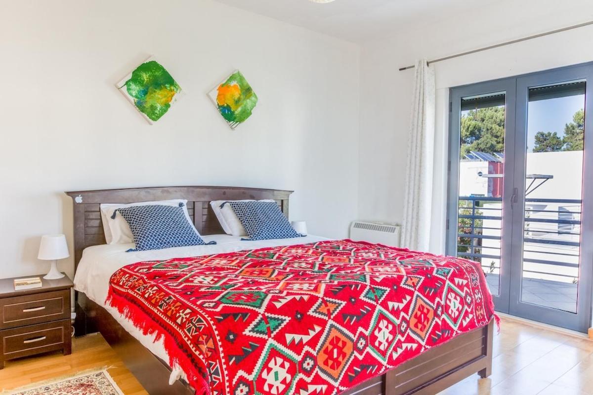 3 Bedroom Villa With Private Pool In Palmela Esterno foto